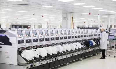 自食其果 斷供華為反噬自身，昔日巨頭工廠易主競爭對手